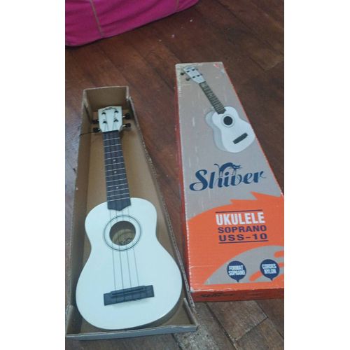 Ukulélé Soprano - Shiver Uss-10 - Blanc