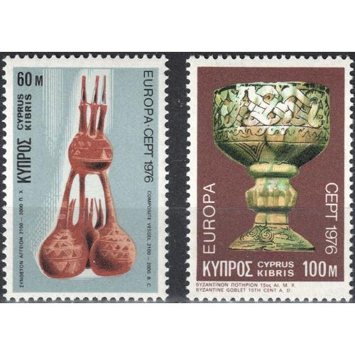 2 Timbres Neufs Europa Chypre 1976