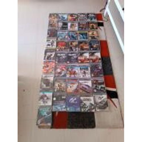 Vends Ps3 Avec Lot De 39 Jeux Ps3. (Jeux De Sports, De Courses De Voitures, De Plateau, D'aventures, D'énigmes, De Combats, De Guerre)