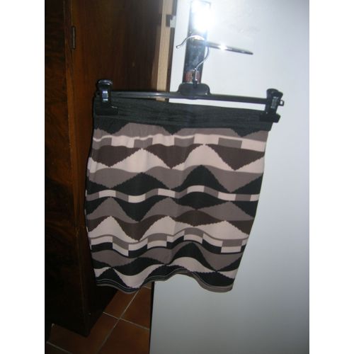 Jupe Taille Élastique Collection Limitée 42/44 Polyester 96%,Élasthanne 4%.