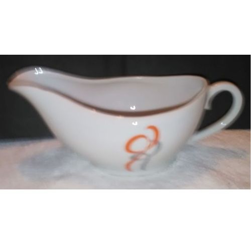 Saucière - En Fine Porcelaine - " Manufacture De Chatres S/ Cher " - 41