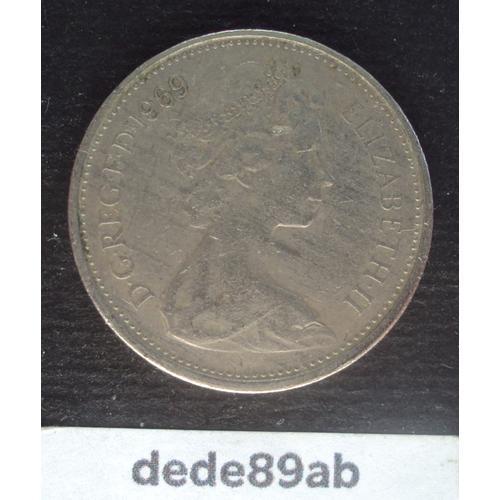 Royaume-Uni . Pièce De 5 New Pence 1969 . Elizabeth I I