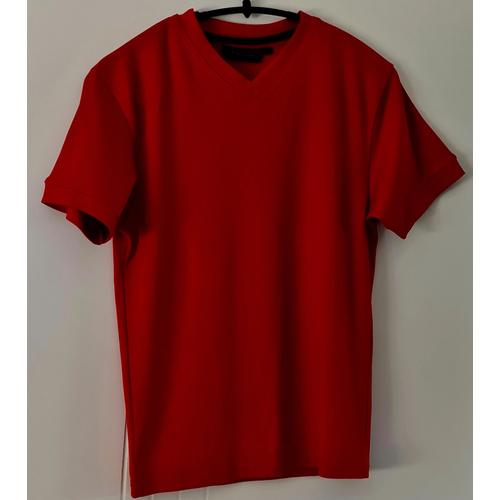 Joli Tee-Shirt Rouge - T. S