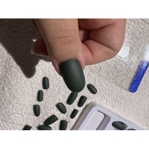 Press On Nails Vert