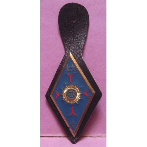 Insigne Du 11 Éme Régiment De Cuirassiers 1987