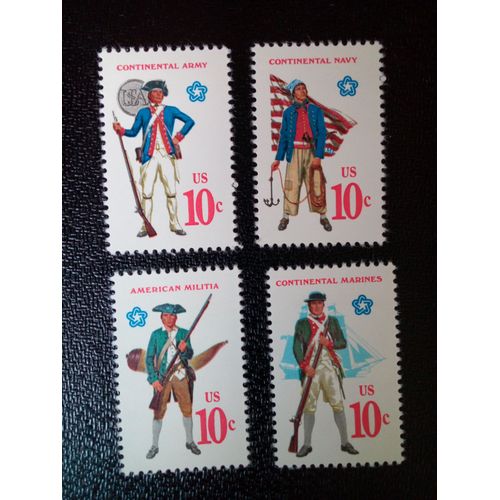 Timbre Etats Unis Yt 1055 A 1058 Séries: Bicentenaire Américain: Uniformes Militaires 1975 ( 041212 )