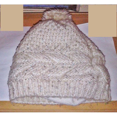 Bonnet Chaud Couleur Creme Taille 7-8 Ans ..