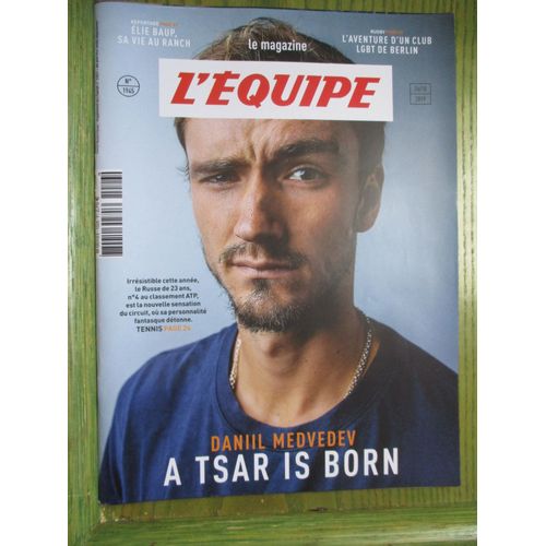 L'équipe Le Magazine 1945