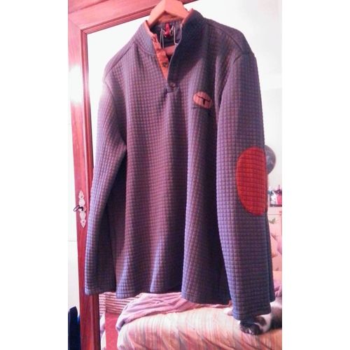 Top Gris Coudières Marrons Xl Neuf.