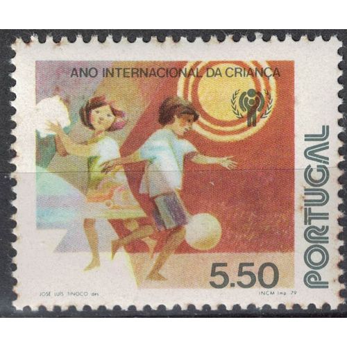 Portugal 1979 Avec Gomme Année Internationale De L'enfant Fille Dansant Garçon Jouant Au Foot Su