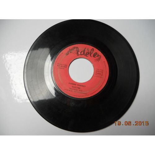 Pierre Perret /// A Poil - Electra ///// Sans Pochette