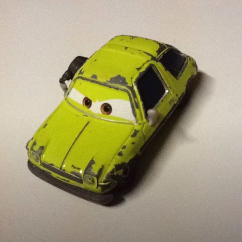 Voiture Cars Jaune Metal
