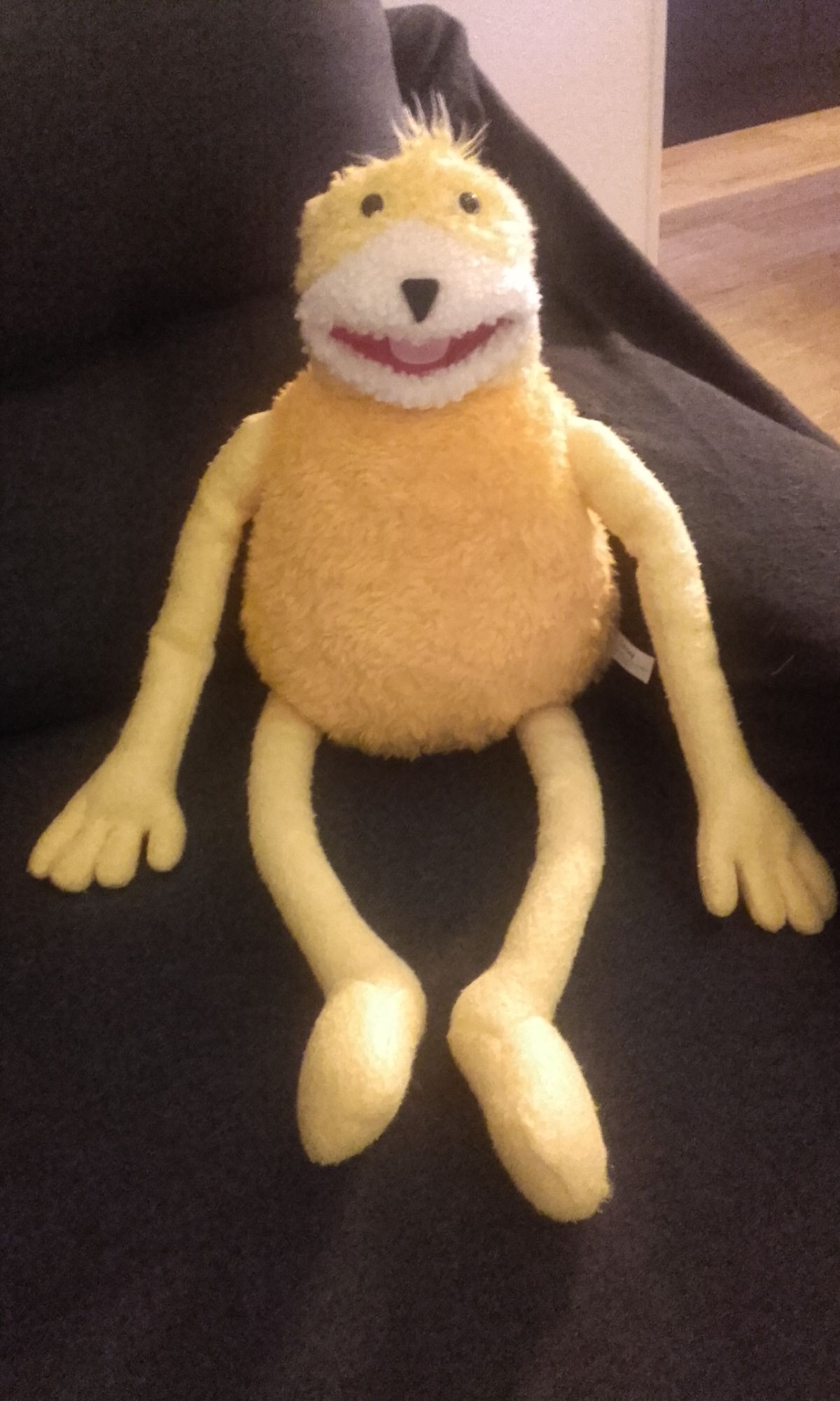 flat eric peluche