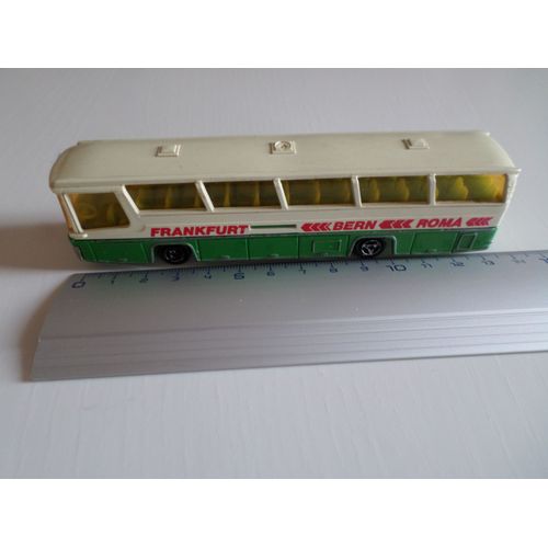 Car Neoplan Bern.... Roma-Majorette
