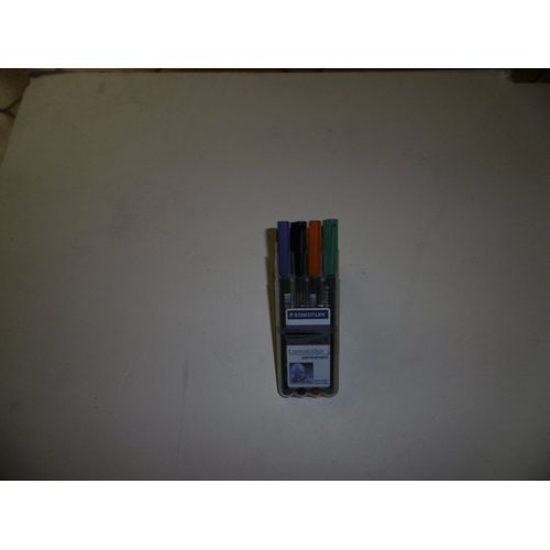 Etui Rigide De 4 Feutres Lumocolor Permanent Staedtler 314wp4