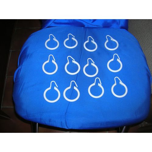 Lot De 12 Crochets Plastiques Rideaux.