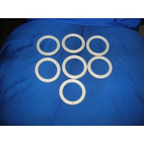 Lot De 7 Anneaux De Rideaux Diam 6,5 Cm.
