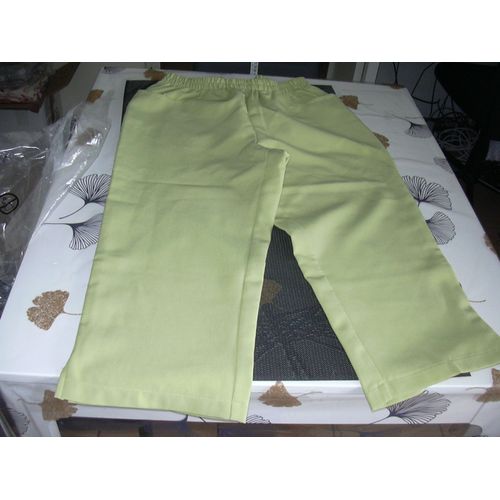 Pantacourt Vert "T-38" Femme