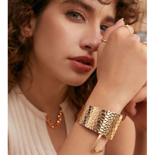 Joli Bracelet Doré, En Métal