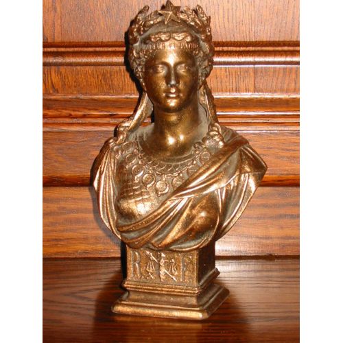 Buste De Marianne