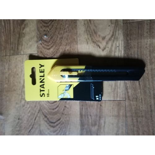 CUTTER SM - STANLEY - 18 mm