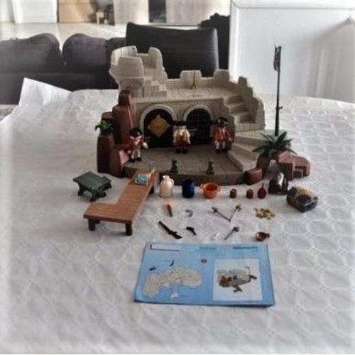 Fort Des Soldats Des Britanniques Avec Des Personnages Et Accessoires Playmobil