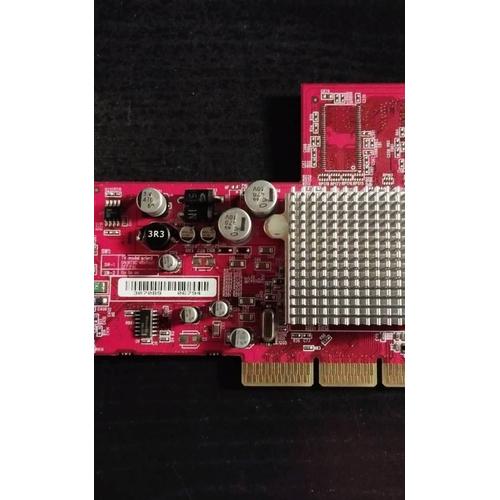 Carte graphique Gigabyte GVR9200NF ATI Radeon 9200 128Mb