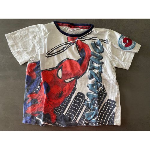 T-Shirt Blanc Spiderman Kiabi Taille 6 Ans