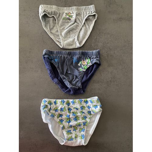 Lot De 3 Slips Toy Story Buzz L¿Eclair Kiabi Taille 4/5 Ans