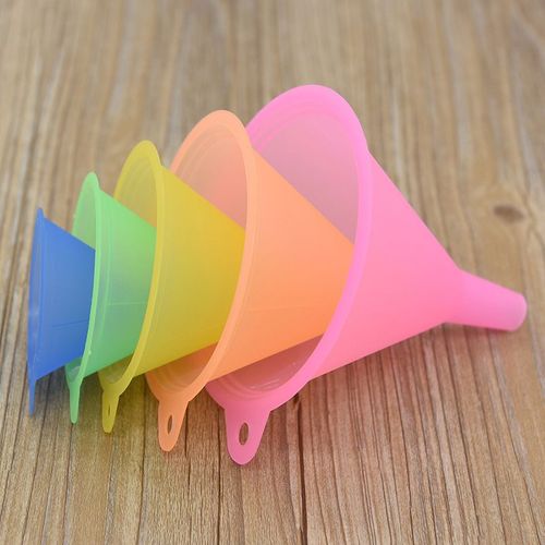Entonnoir Multicolore De Différentes Tailles, 5 Pièces, Divers Outils Anti-Fuites D'huile Liquide, Réservoir Embudo Huile Vin Ensemble De Cuisine, Outils De Cuisine