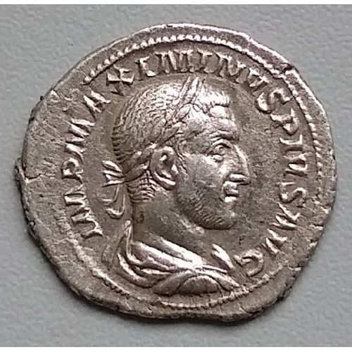 Maximinus L 235-238