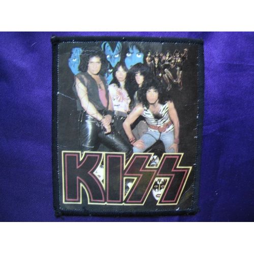 Kiss. Patch Sous Plastique, Photos De Destroyer, Dynasty, Creatures Et Lick It Up. 9x11 Cm. Lot 426