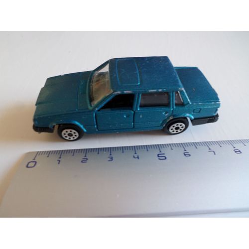 Volvo 760 Gle Bleu-Majorette