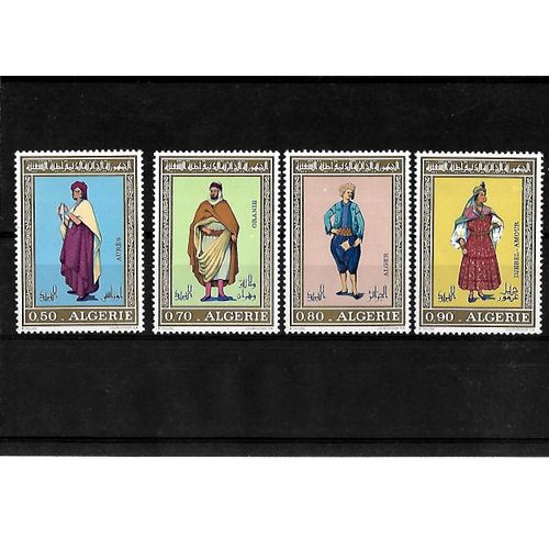 Algérie-Costumes Algériens-Lot De 4 Timbres Neufs Avec Traces De Charnières