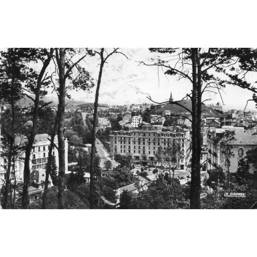 Carte Postale Ancienne - Chatelguyon - Altitude 406 Mètres - Station Thermale Et Touristique - Vue Générale Et Calvaire.