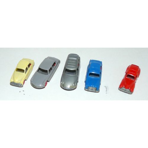 Citroën Ds, Peugeot 203 Et 403, Simca Aronde-Jouef