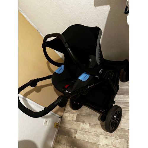 Poussette Kinderkraft : Poussette, Un Siège Auto Cosy Et Un Landau