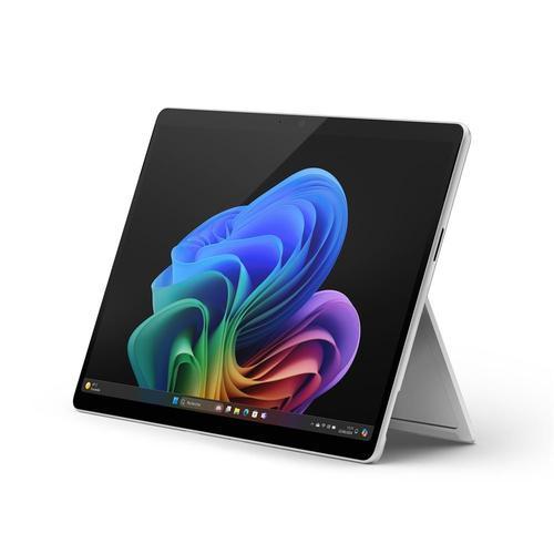 PC Hybride 2 en 1 Microsoft Surface Pro 13" OLED Ecran tactile Copilot+ Qualcomm Snapdragon X Elite 16 Go RAM 1 To SSD Platine 2024