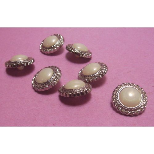 Lot De 7 : Bouton À Queue Bombé Cylindrique Centre Façon Nacre Et Tour Couronne Feuille Chrome - Résine - Diamètre 18 Mm