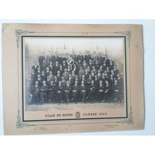Conscrits Classe 1920 Ville De Bourg En Bresse E Helgen Photographe Rue Alphonse Baudin À Bourg