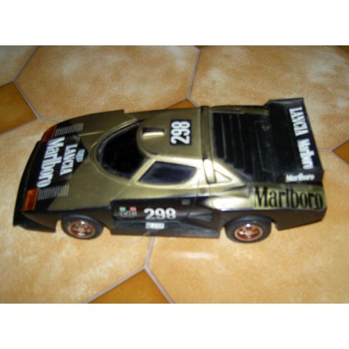 Lancia Stratos Rally Marlboro Dorée Et Noire Electrique À Piles 20 Cm Échelle 1:18ème-Lancia