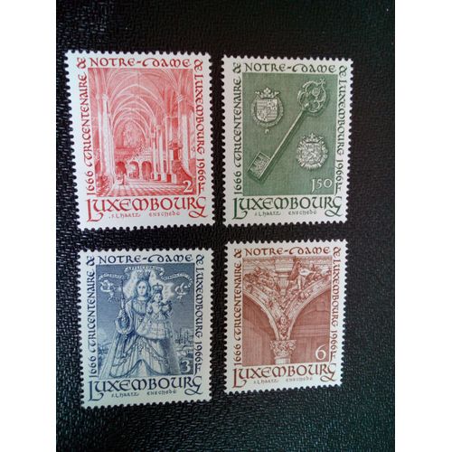 Timbre Luxembourg Yt 680 A 683 Séries: Dame De Luxembourg 1966 ( 30304 )