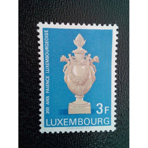 Timbre Luxembourg Yt 705 Poterie Luxembourg 1967 ( 30304 )