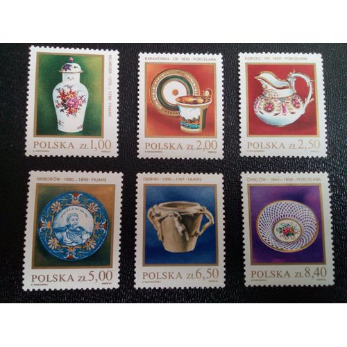 Timbre Pologne   Yt 2556 A 2561 Séries: Céramique Polonaise 1981 ( 60404 )