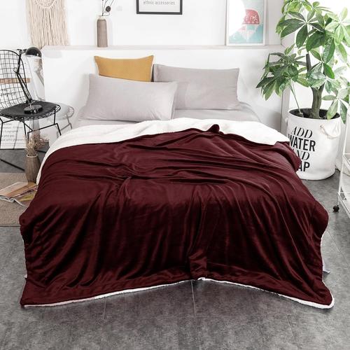 Couverture Polaire Double Couche, Flanelle Plaid Polaire Epaisse Canape Couvertures Duveteux Plaid Chaud Doux Confortables Haute Qualité Lit Salon Chambre (100x150, Rouge Foncé)