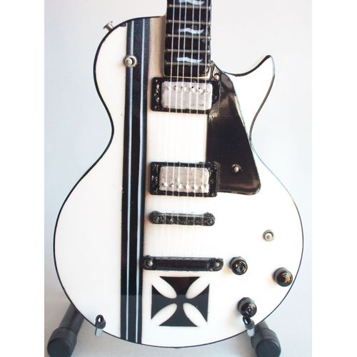 Guitare Miniature Esp Iron Cross Blanche De James Hetfield Metallica