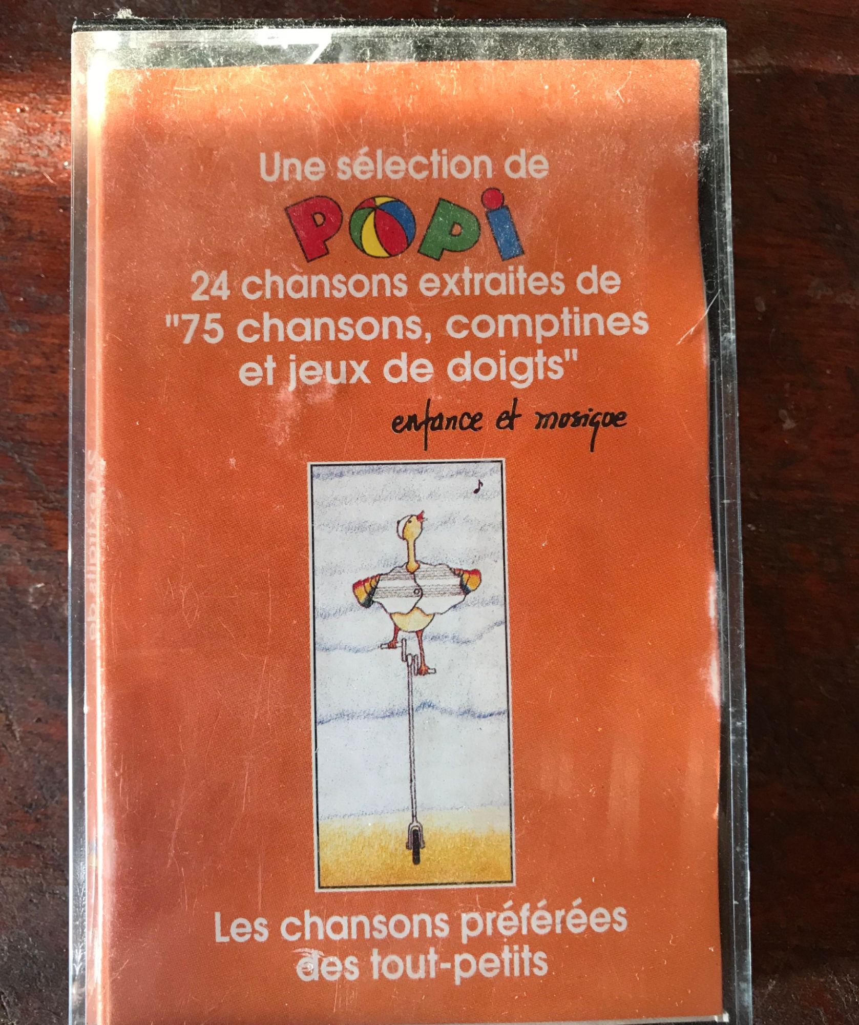 Poupie 24 Chansons Extraits De 75 Chansons, Comptines Et Jeux De Doigts