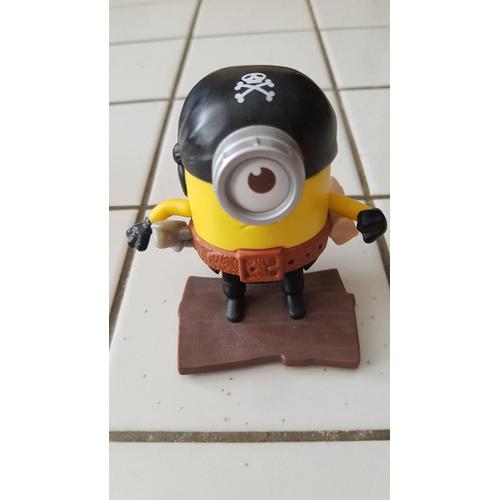 Grande Figurine Sur Pied Mobile Mignon Pirate Moi Moche Et Méchant 2015 Hauteur 8 Cm Et Largeur 8 Cm