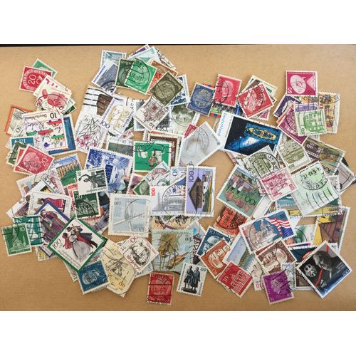 Allemagne - Lot 143 Timbres Différents - Rl 121