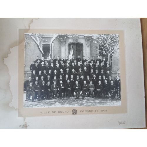 Ville De Bourg En Bresse Conscrits De 1922 Devant Le Collège Amiot ; Helgen Photographe